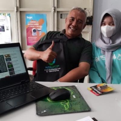 Poto Bersama Pelanggan